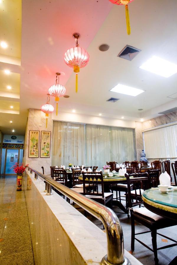Jolly Suites & Spa Thapra Bangkok Exterior photo